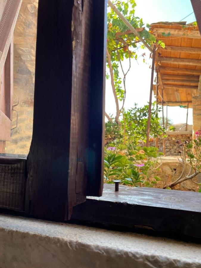 Find Your Peace In A Traditional Country House!! Lagia Buitenkant foto