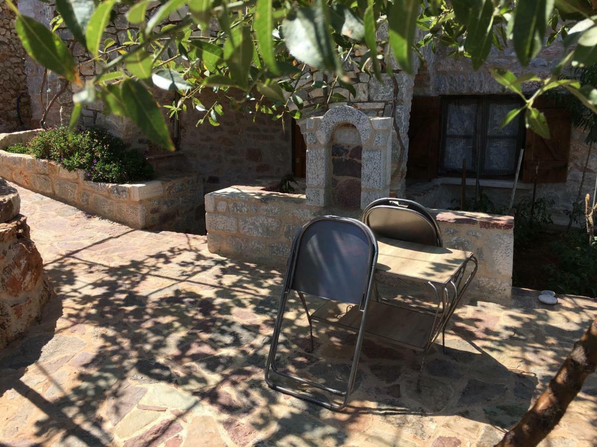 Find Your Peace In A Traditional Country House!! Lagia Buitenkant foto