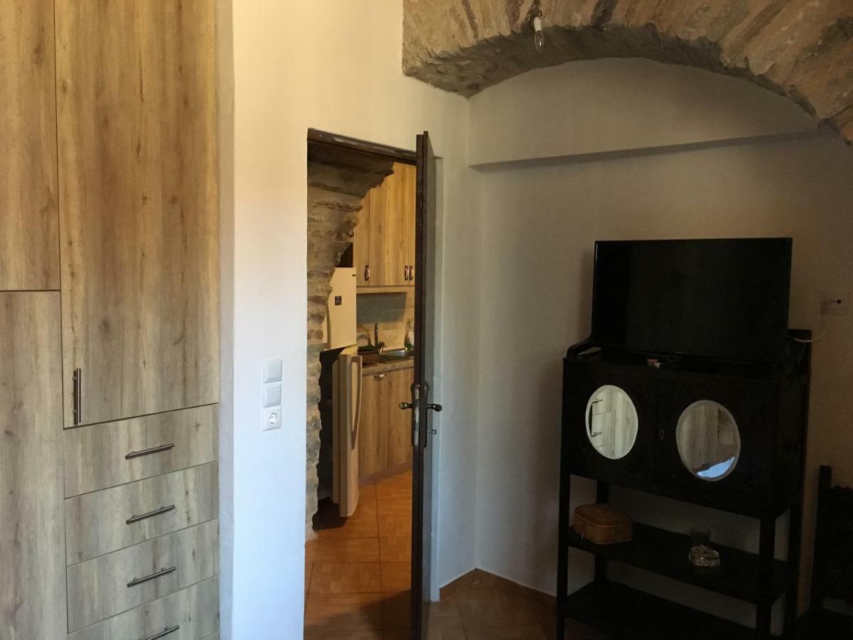 Find Your Peace In A Traditional Country House!! Lagia Buitenkant foto